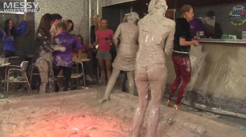 Muddy Wrestling: Raging Regina vs.The Cinnamon Buns Screencap 78 on sinx.preview.netperv.com