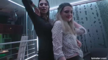 Shower Seduction, Stroke It As They Suds It Screencap 15 on sinx.preview.netperv.com