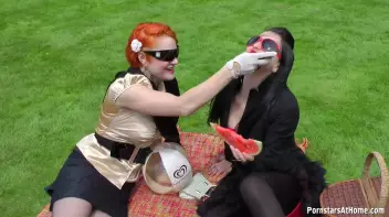 The Craziest Tourist Attraction In Town! Screencap 15 on sinx.preview.netperv.com