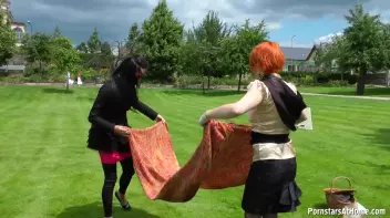 The Craziest Tourist Attraction In Town! Screencap 2 on sinx.preview.netperv.com