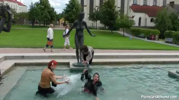 The Craziest Tourist Attraction In Town! Screencap 73 on sinx.preview.netperv.com