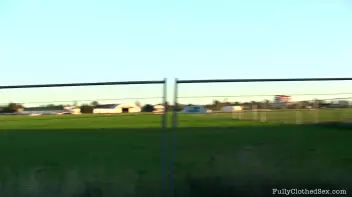 Airplanes Totally Turn Rachel On Screencap 21 on sinx.preview.netperv.com