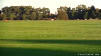 Airplanes Totally Turn Rachel On Screencap 7 on sinx.preview.netperv.com