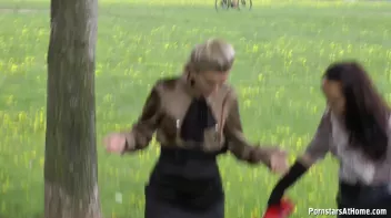 Eurobabes Know How To Have A Picnic Screencap 26 on sinx.preview.netperv.com