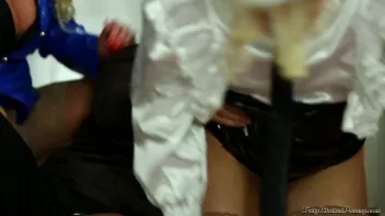 Pissing On Precious Fashion Freaks Screencap 30 on sinx.preview.netperv.com