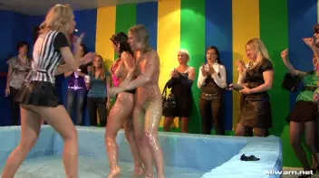 Goo Wrestling Will Leave You Totally Naked Screencap 84 on sinx.preview.netperv.com