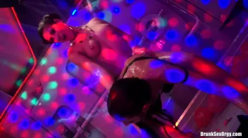 Valentine's Day Vaginas Part 5 - Shower Cam Screencap 3 on sinx.preview.netperv.com