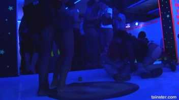 Spring Break Blow-Out Part 3 - Cam 4 Screencap 35 on sinx.preview.netperv.com