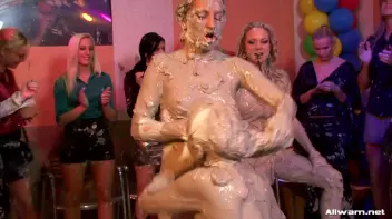 Eurobabe Battle Turns Up The Heat Screencap 88 on sinx.preview.netperv.com