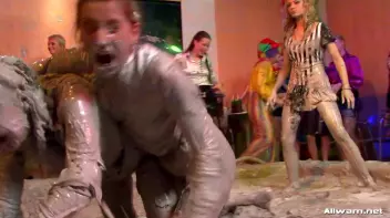 Eurobabe Battle Turns Up The Heat Screencap 31 on sinx.preview.netperv.com