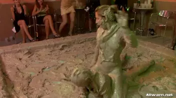 Eurobabe Battle Turns Up The Heat Screencap 41 on sinx.preview.netperv.com