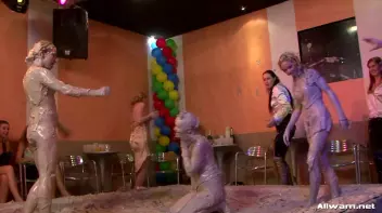 Eurobabe Battle Turns Up The Heat Screencap 67 on sinx.preview.netperv.com