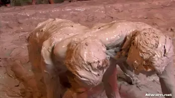 Eurobabe Battle Turns Up The Heat Screencap 76 on sinx.preview.netperv.com