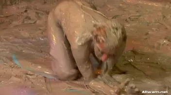 Eurobabe Battle Turns Up The Heat Screencap 80 on sinx.preview.netperv.com