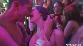 Party Hardcore Gone Crazy Vol. 35 Part 2 - Cam 3 Screencap 30 on sinx.preview.netperv.com