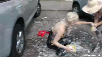 Mess Battle In the Main Square Screencap 57 on sinx.preview.netperv.com