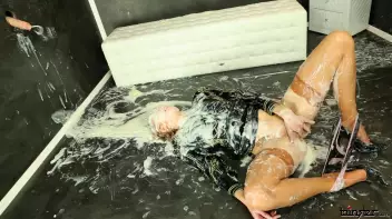 Cancel The Room Service And Bring On The Jizz Screencap 93 on sinx.preview.netperv.com