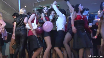 Welcome To The Mad House Part 6 - Cam 1 Screencap 92 on sinx.preview.netperv.com