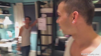 The Perfect Place For A Gay BJ! Screencap 21 on sinx.preview.netperv.com