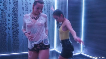 The Shower Brings Sensual Power! Screencap 11 on sinx.preview.netperv.com