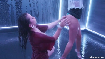 The Shower Brings Sensual Power! Screencap 35 on sinx.preview.netperv.com