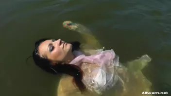 Gina Killmer At Her Wetlook Best Screencap 70 on sinx.preview.netperv.com