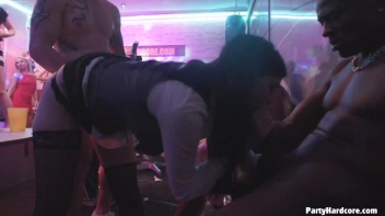 Party Hardcore Gone Crazy Vol. 29 Part 6 - Cam 4 Screencap 72 on sinx.preview.netperv.com