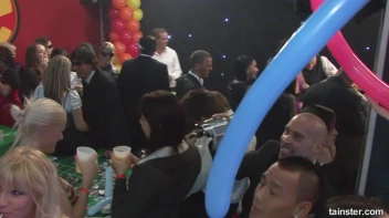 Gash Gamblers Part 5 - Cam 3 Screencap 42 on sinx.preview.netperv.com