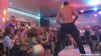 Party Hardcore Gone Crazy Vol. 31 Part 2 - Cam 2 Screencap 98 on sinx.preview.netperv.com