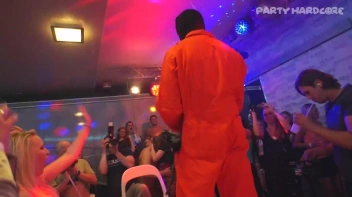 Party Hardcore Gone Crazy Vol. 28 Part 3 - Cam 1 Screencap 18 on sinx.preview.netperv.com