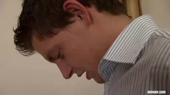 Girlfriend is in the bisex threesome mood Screencap 13 on sinx.preview.netperv.com