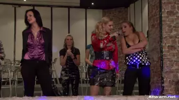 How Real Women Battle In The Mud Screencap 10 on sinx.preview.netperv.com