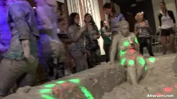 How Real Women Battle In The Mud Screencap 61 on sinx.preview.netperv.com