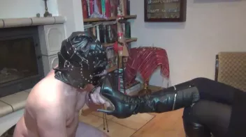 Sklaventraining Screencap 39 on sinx.preview.netperv.com