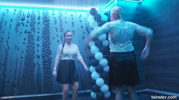 Wet And Working It!  Cuties Shake It Up! Screencap 12 on sinx.preview.netperv.com