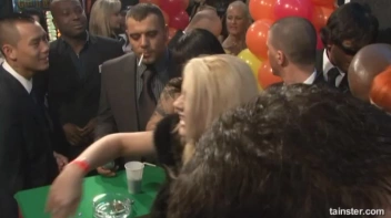 Gash Gamblers Part 1 - Main Edit Screencap 25 on sinx.preview.netperv.com