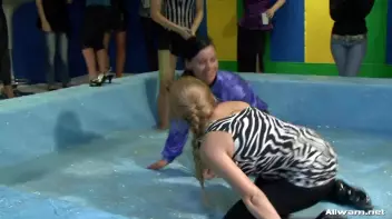 Jersie Girl Goes Hard In The Pit! Screencap 36 on sinx.preview.netperv.com