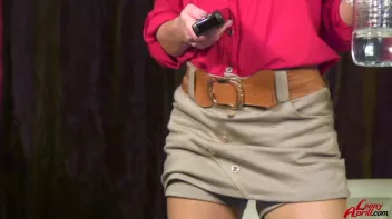 Wetlook Queen In Jeans Screencap 84 on sinx.preview.netperv.com