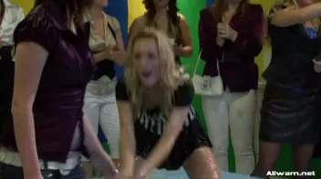 Eurobabes Go Hard In The Gel Screencap 9 on sinx.preview.netperv.com