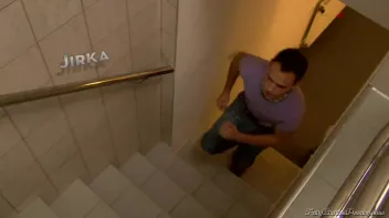 The Right Temperature Screencap 3 on sinx.preview.netperv.com