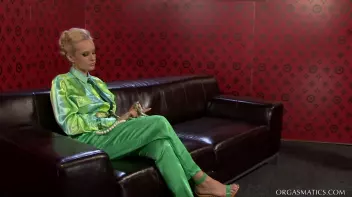 Wet and Rough Lesbo Lovers Screencap 1 on sinx.preview.netperv.com