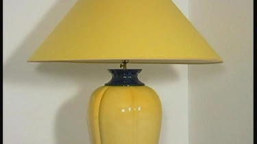 Latest deal - Abwechselnd den Dildo in die Pussy