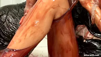 Lick It Off Screencap 105 on sinx.preview.netperv.com