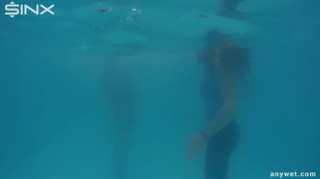 Sexy Swim Babes Play In The Pool Screencap 33 on sinx.preview.netperv.com