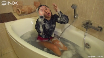 Hot Housewife's Wet And Sexy Shower Screencap 60 on sinx.preview.netperv.com