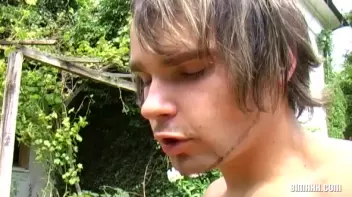 Taking it to the next bisexual level Screencap 87 on sinx.preview.netperv.com