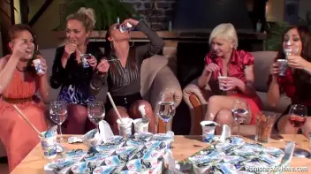 Pussy Pals Play Dirty P1 Screencap 32 on sinx.preview.netperv.com