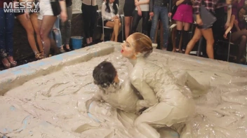 Messy Wrestling: Fashion Freaks Throw Down In The Mud - Watch Them Roar! Screencap 38 on sinx.preview.netperv.com