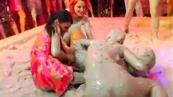 Teeny Bikini Mud Pit Battle Screencap 84 on sinx.preview.netperv.com