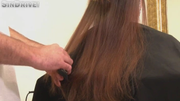 Golden Service At The Piss Salon!  Wetlook Watersports Splashing At Ya! Screencap 19 on sinx.preview.netperv.com